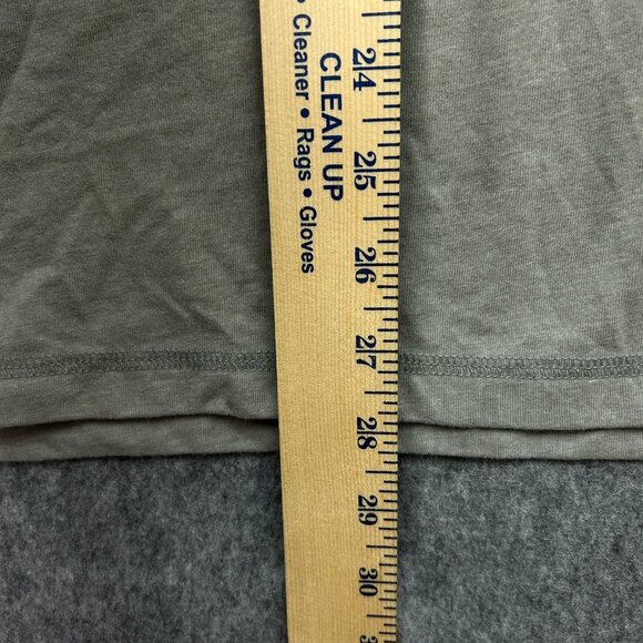 Untuckit Pullover Long Sleeve Henley Shirt Men's Size XXL Albarino Gray - Picture 8 of 10